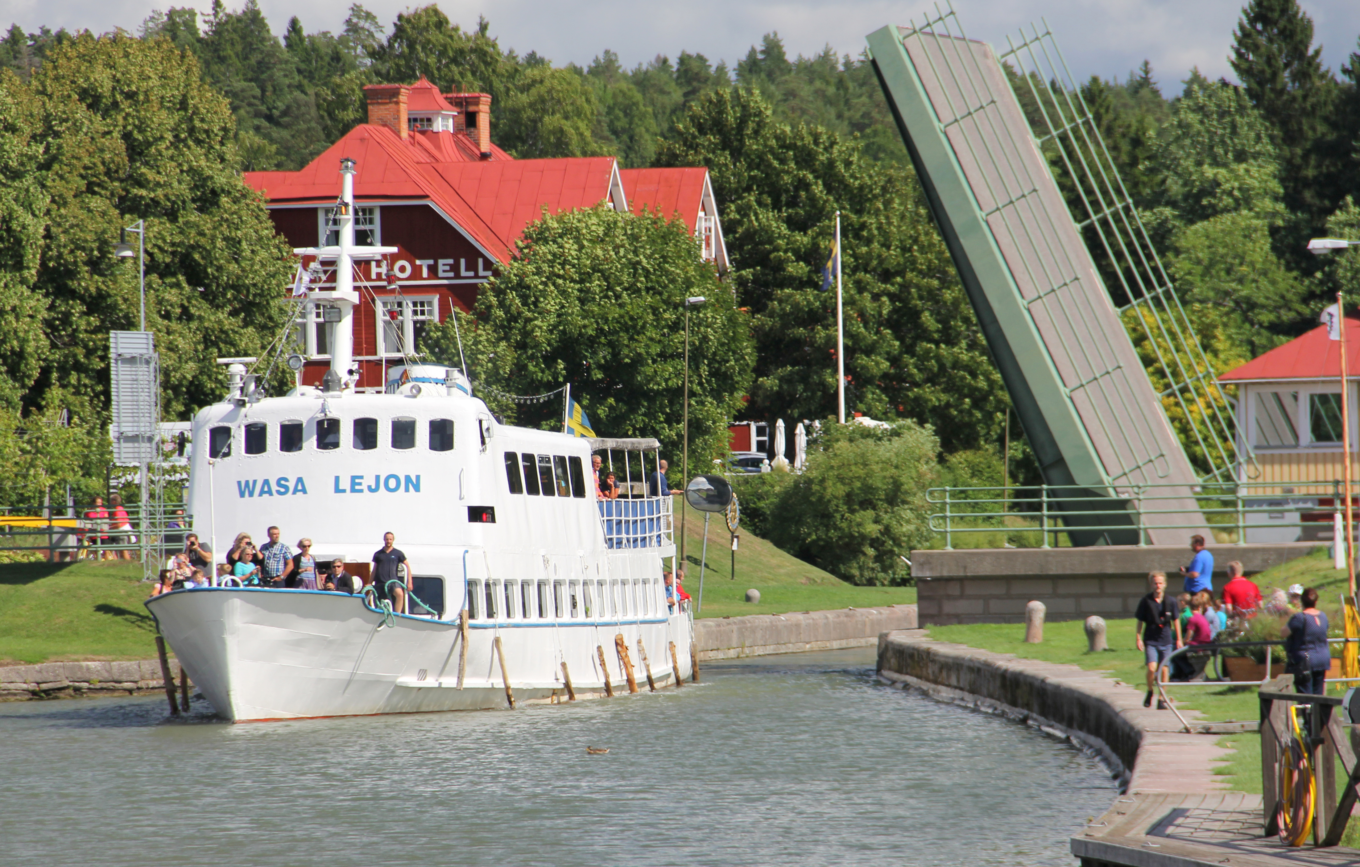 Göta och Kinda Kanal med Visingsö